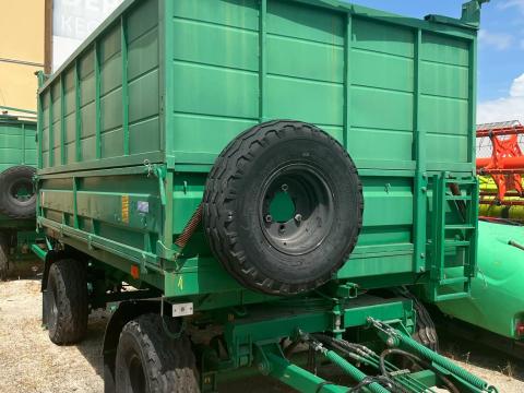 Bobruisk 2PTS-6-2 mezőgazdasági pótkocsi