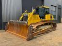 Komatsu D65PXi-18 / 2018 / N/A üzemóra / Lízing 20%-tól