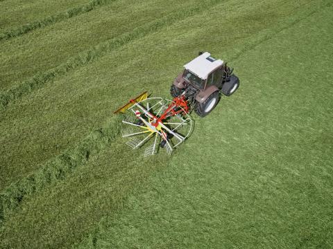 Pöttinger Top 462 rendsodró KÉSZLETES Pöttinger Top 462 rendsodró KÉSZLETES