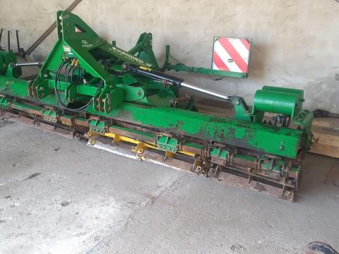 Kerner X-Cut Solo 450 aprítóhenger,  száraprító Kerner X-Cut Solo 450 aprítóhenger,  száraprító