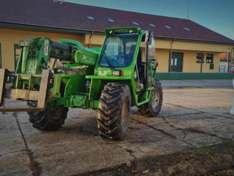 HASZNÁLT MERLO P40.7 teleszkópos rakodógép HASZNÁLT MERLO P40.7 teleszkópos rakodógép