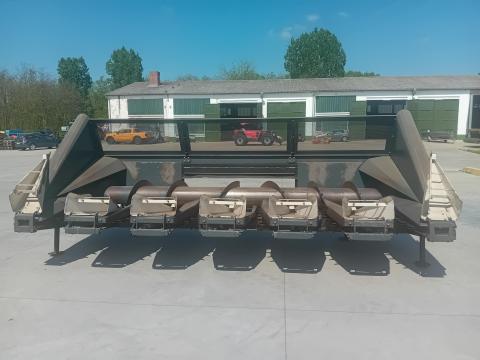 NAS 676 - 6 soros napraforgóadapter eladó NAS 676 - 6 soros napraforgóadapter eladó