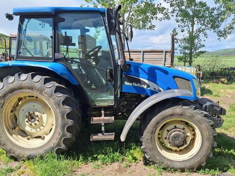 New Holland TL90A traktor New Holland TL90A traktor