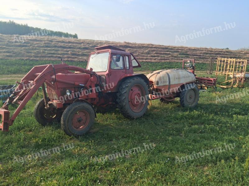 Mtz 80 homlokrakodóval eladó