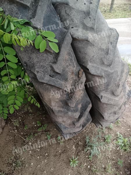 MTZ sorművelő kerék gumi felni