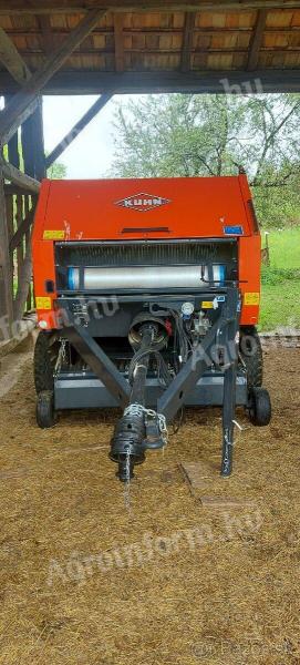 Bálázógép Kuhn FB 119 eladó 16 900 €
