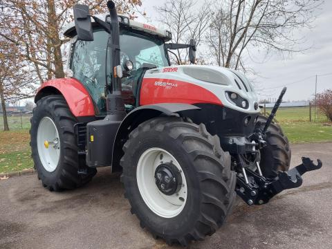 Steyr Impuls CVT 6165 traktor 185 LE-s kedvező áron a Magtár Kft.-től Steyr Impuls CVT 6165 traktor 185 LE-s kedvező áron a Magtár Kft.-től