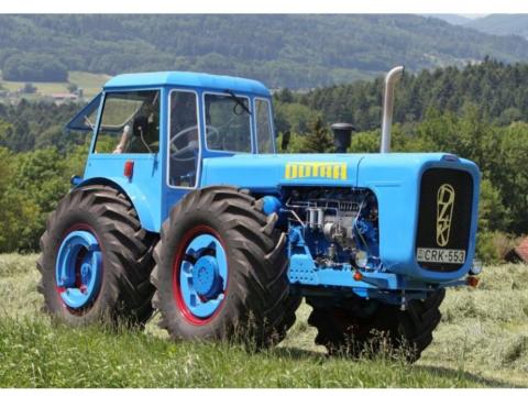 Mezőgazdasági gépkezelő munkát keresek Mezőgazdasági gépkezelő munkát keresek