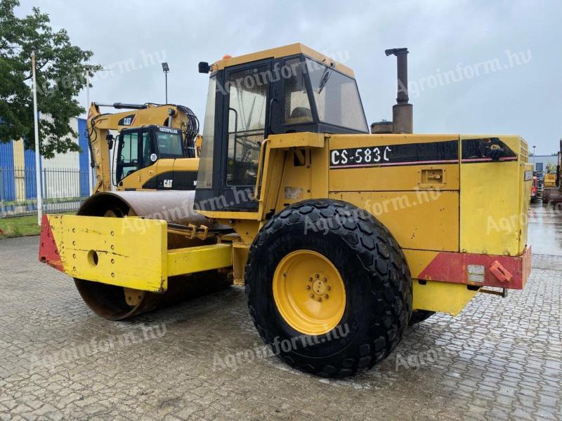 Caterpillar CS583 C / 1998 / 8.189 üzemóra