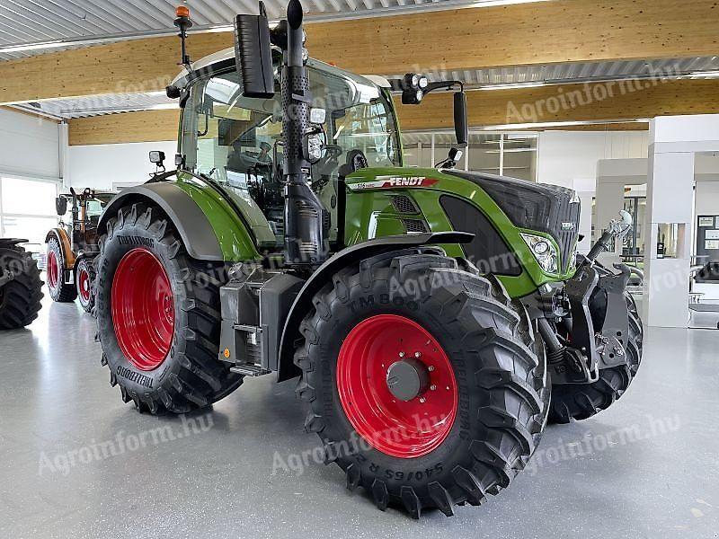 Fendt 516 VARIO PROFI+ traktor - újszerű állapot