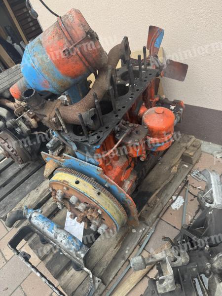 Mtz 50 motor