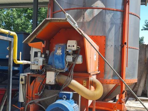 Használt mobil terményszárító Használt mobil terményszárító