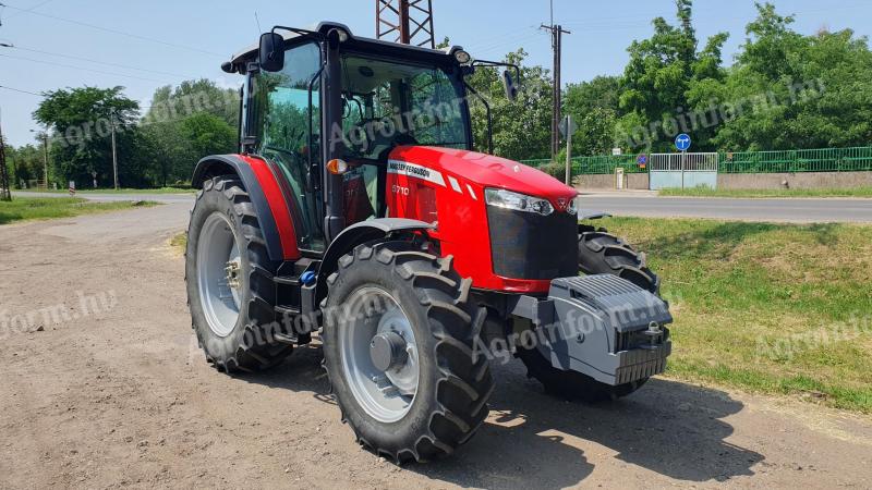 Massey Ferguson 5710 MR Dyna-4 Global EuroLine traktor