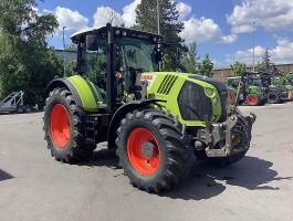 CLAAS ARION 620 Traktor