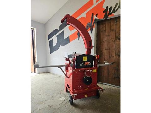 AMR fa kéregtelenítő erdészeti gép – hatékony sorjázó és hántoló AMR fa kéregtelenítő erdészeti gép – hatékony sorjázó és hántoló