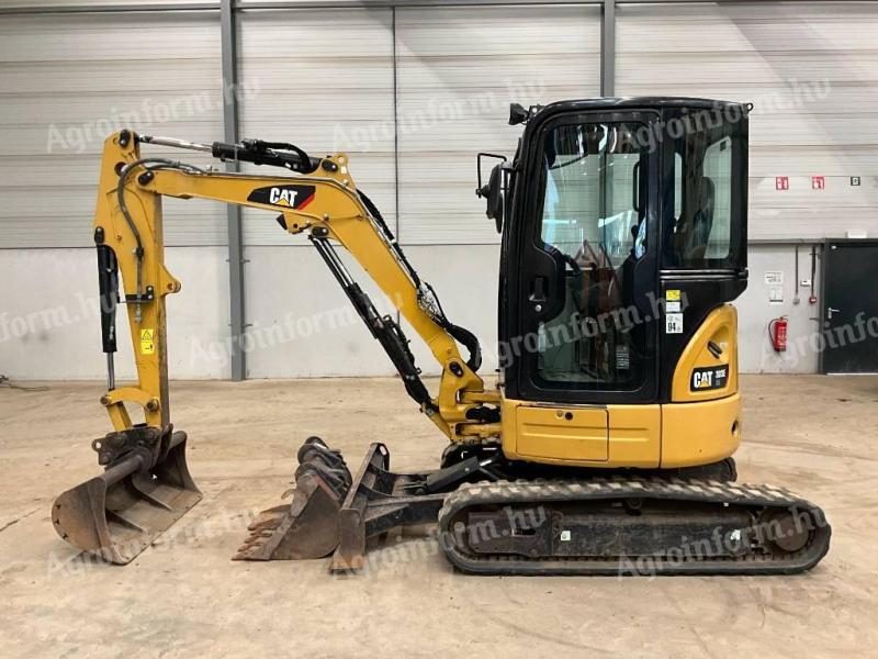 CAT 303 E CR / 2019 / 2 099 üzemóra / Lízing 20%-tól