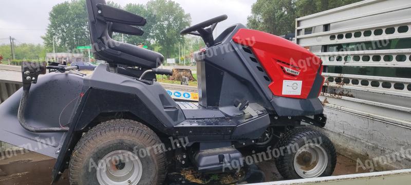 Seco fűnyíró traktor