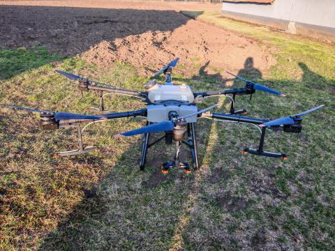 DJI Agras T30 DJI Agras T30