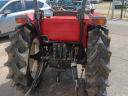 Mitsubishi MT30D irányváltós,  szervós,  összkerékhajtású,  négyhengeres,  30 LE traktor