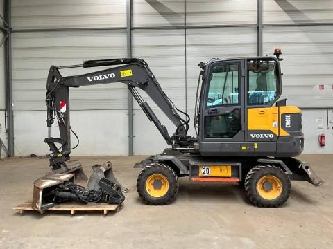 Volvo EW 60 E / 2019 / 1.222 h üzemóra / Lízing 20%-tól Volvo EW 60 E / 2019 / 1.222 h üzemóra / Lízing 20%-tól