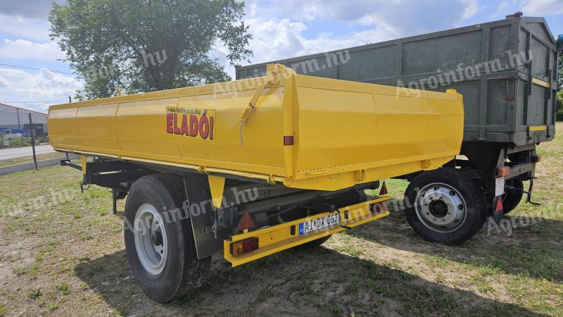 Hódgép EB-7 3 oldalra billenő pótkocsi