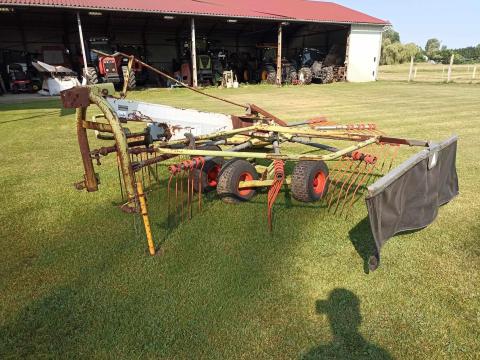 Claas Liner 390 S függesztett tandem kerekes rendképző