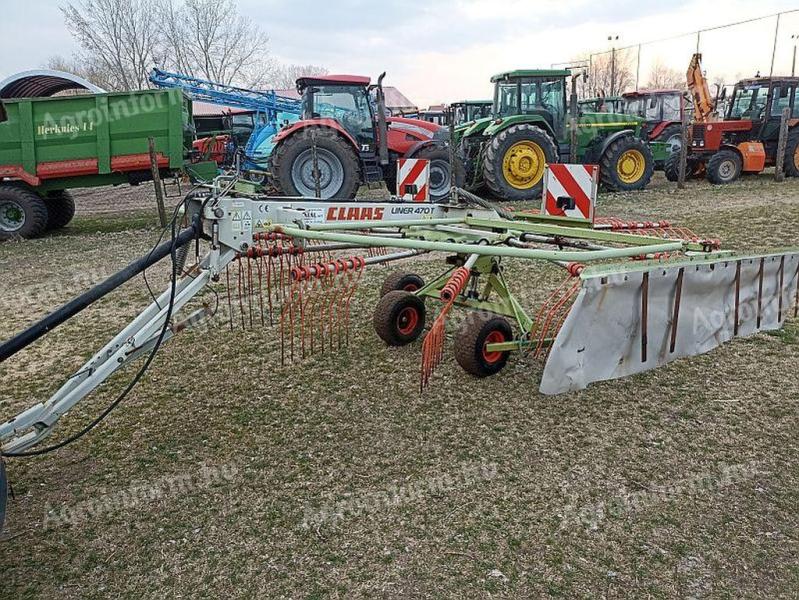 Claas Liner 470 T vontatott tandem kerekes rendképző