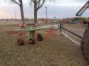 Claas Liner 470 T vontatott tandem kerekes rendképző