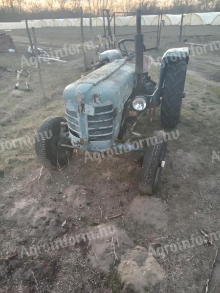 Eladó Zetor kistraktor 3011