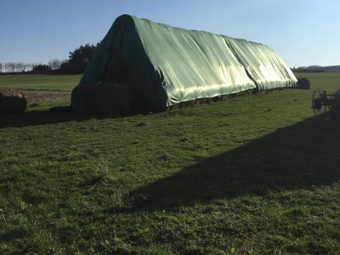 Bálatakaró ponyva, kazaltakaró Bálatakaró ponyva, kazaltakaró