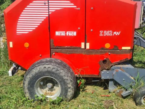 Eladó körbálázó Eladó körbálázó