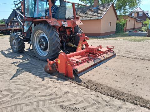 Rau RDA 30 típusú,  3 méter munkaszélességű rototiller talajmaró