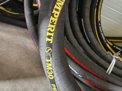 Semperit TM30, olaj szívó-nyomó tömlő 76 mm belső átmérő Semperit TM30, olaj szívó-nyomó tömlő 76 mm belső átmérő