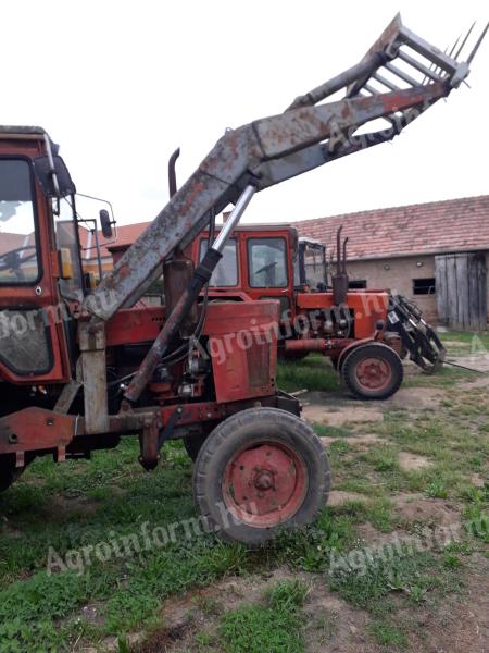Mtz homlokrakodó