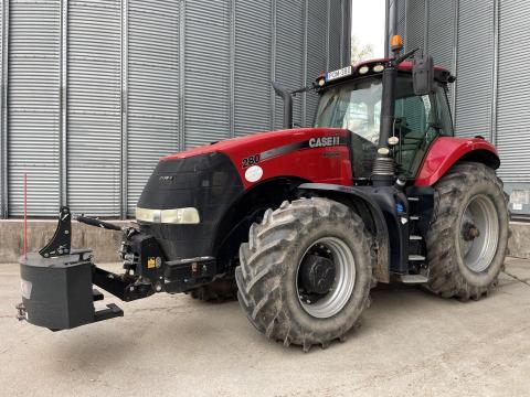 Case IH Magnum 280 (1233 üzemórás) Case IH Magnum 280 (1233 üzemórás)