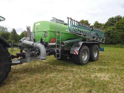 Eckart LUPUS 161 PLUS vákumos tartálykocsi 15 méteres hígtrágyainjektálóval Eckart LUPUS 161 PLUS vákumos tartálykocsi 15 méteres hígtrágyainjektálóval