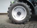 Deutz-Fahr K100 traktor Stoll homlokrakodóval