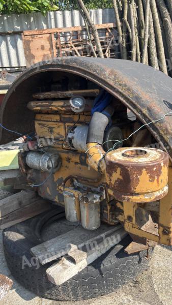 Zetor motor indítható állapotban 3 Bar olajnyomással