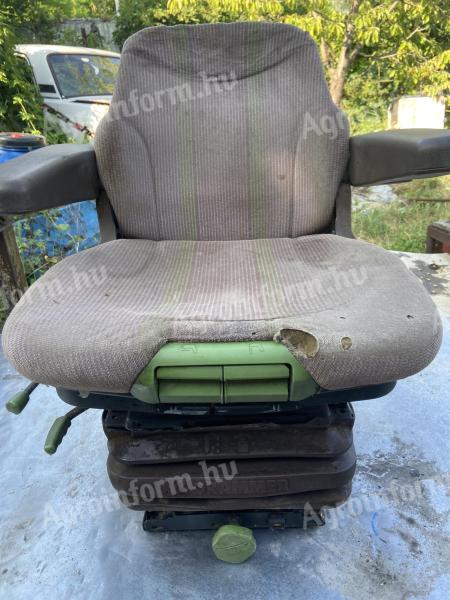 Traktor ülés