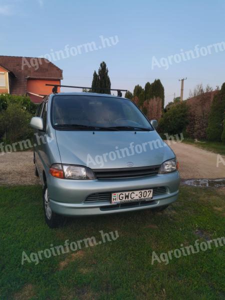 Eladó Toyota hiace