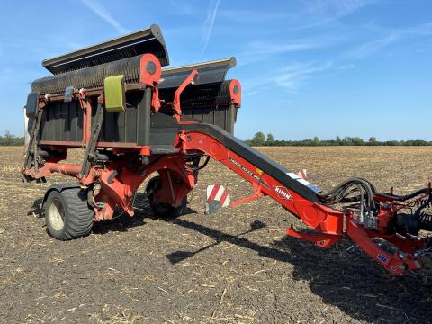 Kuhn Merge Maxx 950 Kuhn Merge Maxx 950