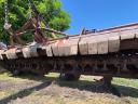Kuhn 4,5 m-es vízszintes tengelyű szárzúzó eladó