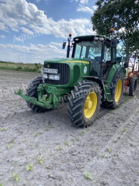 John Deere 6820 TLS front hidraulika új gumik