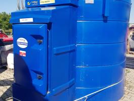 AdBlue tartály / mobilkút 6000 literes,  pisztollyal,  számlálóval