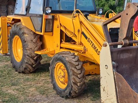 JCB 3CX kombi rakodó eladó jó állapotban JCB 3CX kombi rakodó eladó jó állapotban