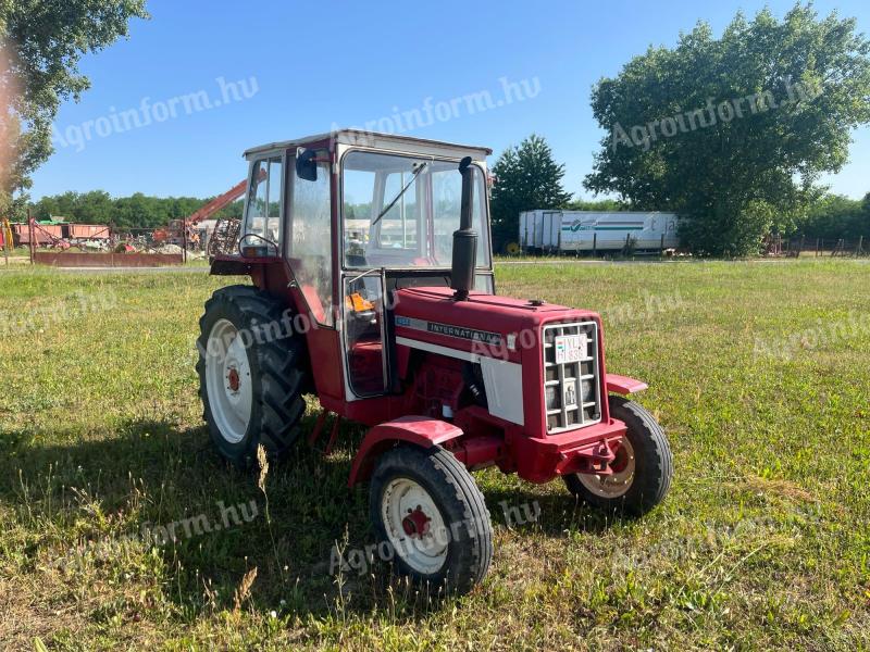 International 454 traktor