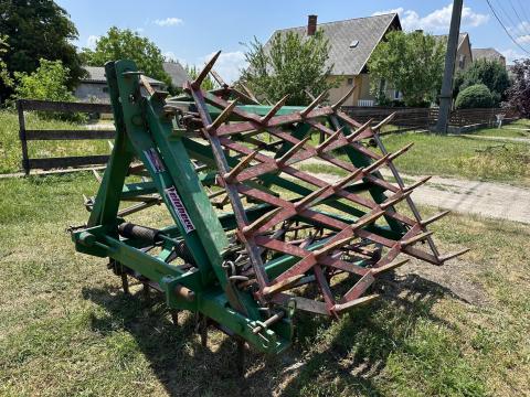 FELDHERR 3,2 m fogas borona FELDHERR 3,2 m fogas borona