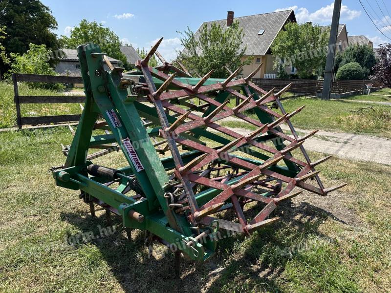 FELDHERR 3,2 m fogas borona