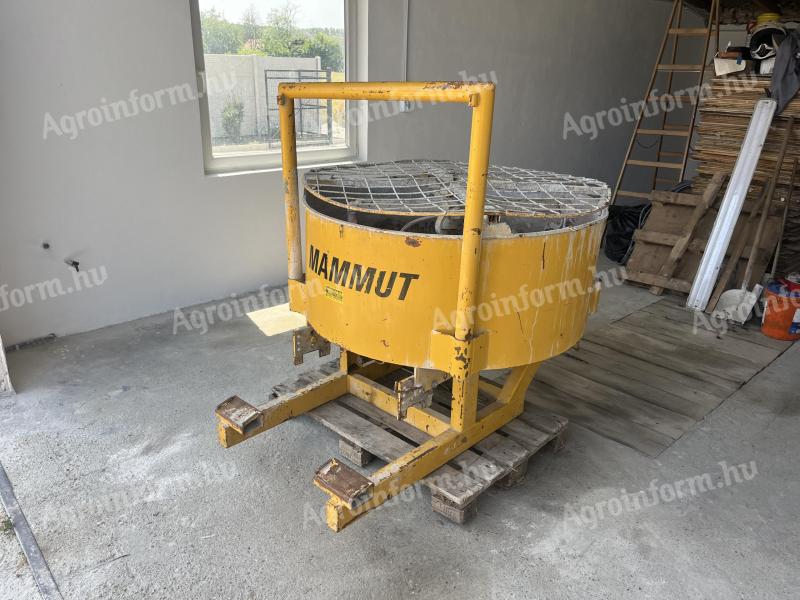 Mammut kardános betonkeverő
