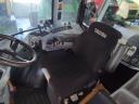 Valtra A 104 Quicke homlokrakodó